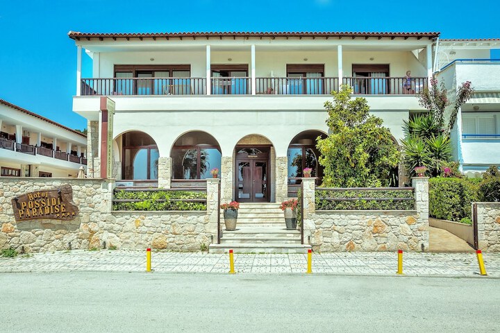 Hotel 63 of 64