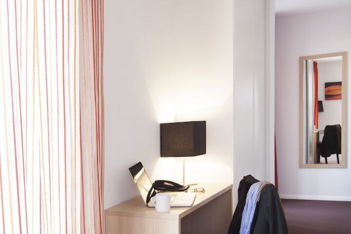 In-room business center