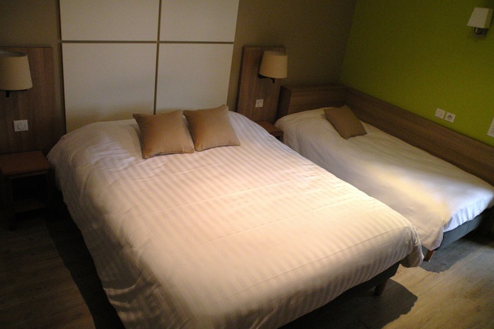 Room 4 of 46
