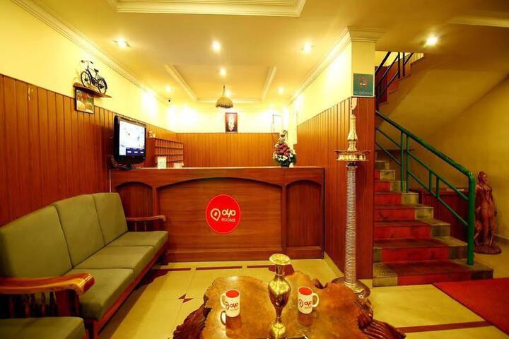 SN SUJATHA INN
