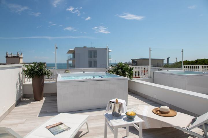 Terrace/Patio 102 of 103