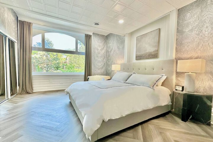Room 11 of 75