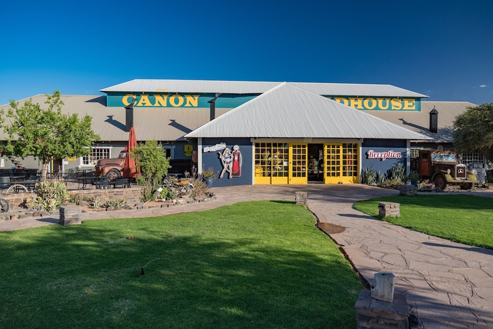 Canyon Roadhouse