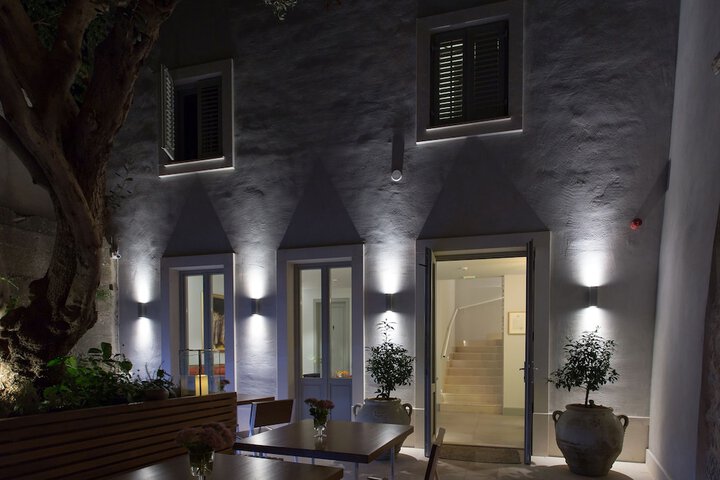 Terrace/Patio 92 of 98