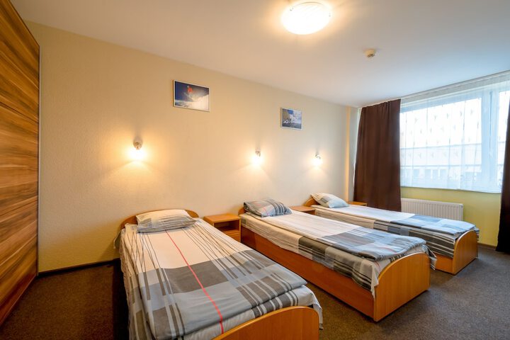 Room 15 of 70