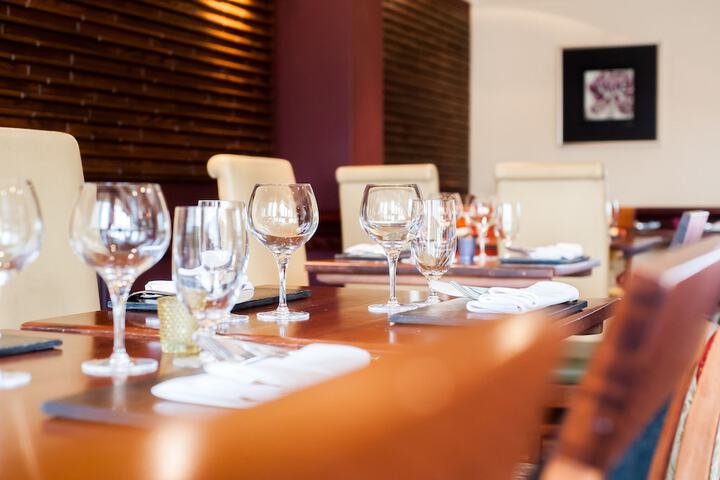 Dining 52 of 72