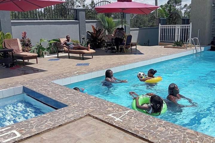 SKYZ9 HOTEL