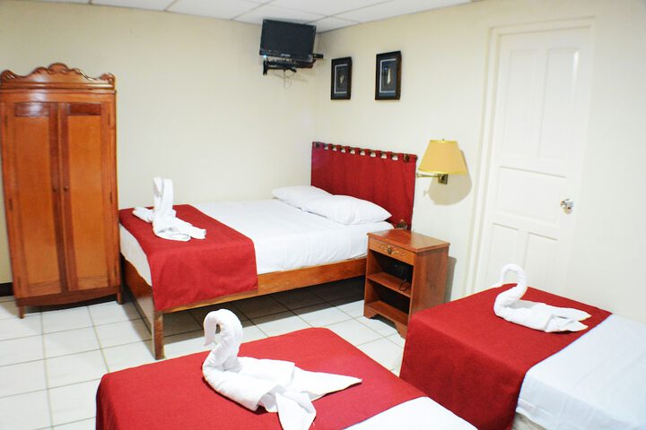 Room 3 of 24