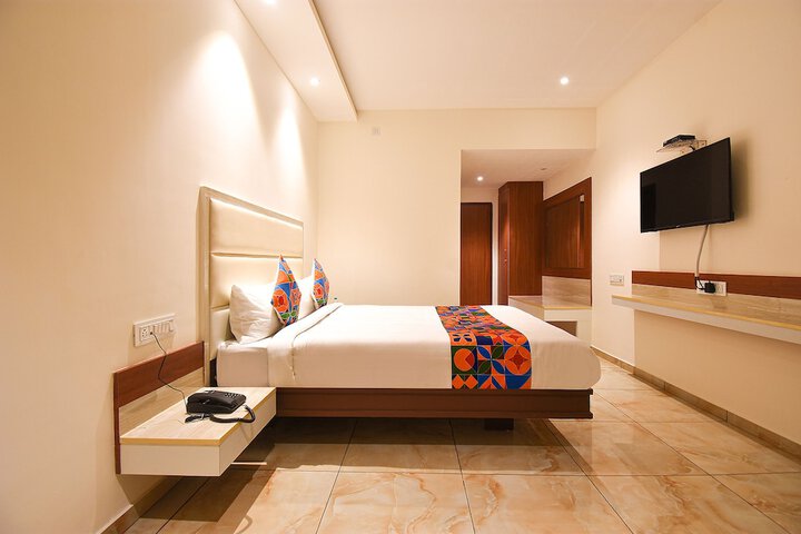 Room 21 of 37