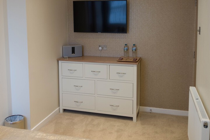 Room 22 of 79