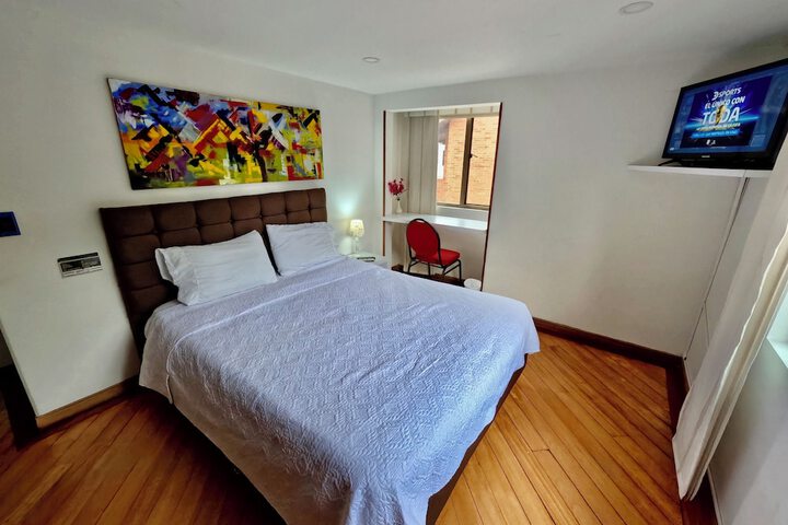 Room 17 of 36