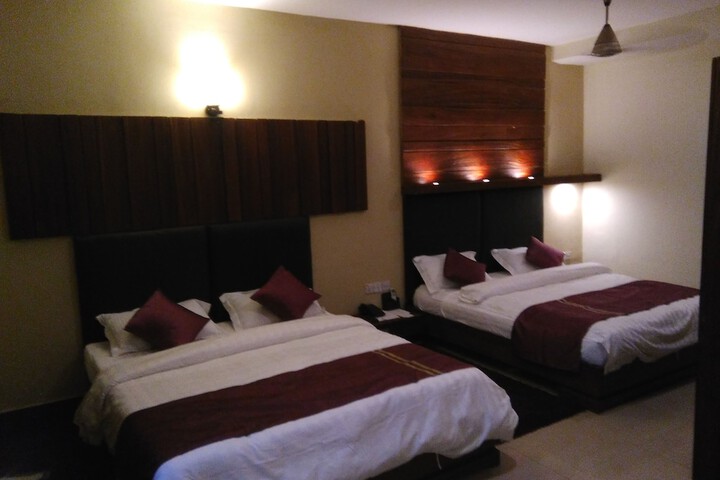 Room 7 of 23