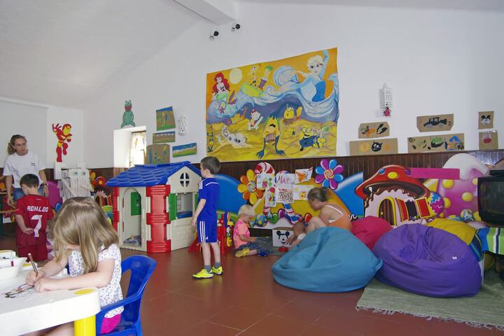 Childrens Activities 97 of 128