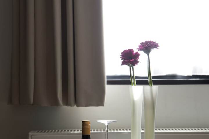 Room 10 of 40