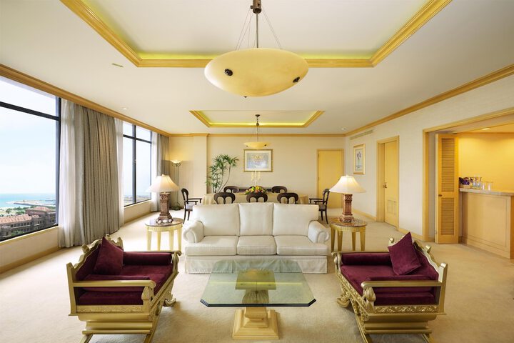 Room 48 of 134