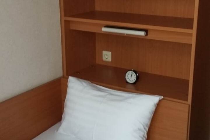 Room 8 of 46