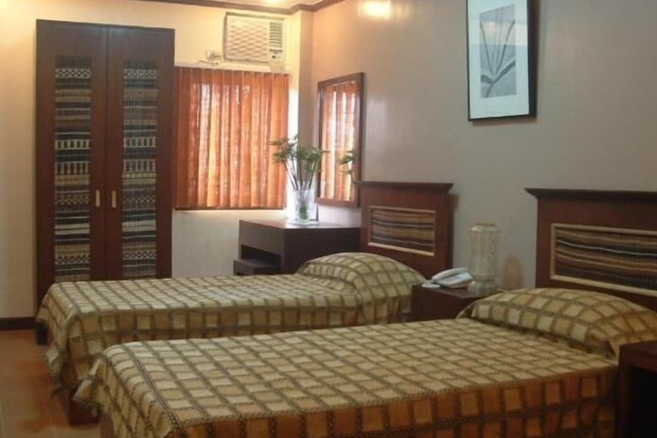 Room 15 of 56