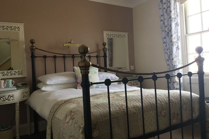 Room 12 of 45