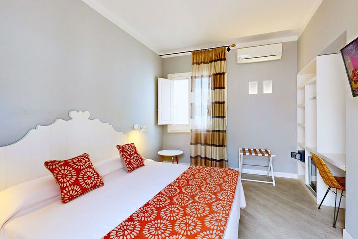 Room 109 of 210