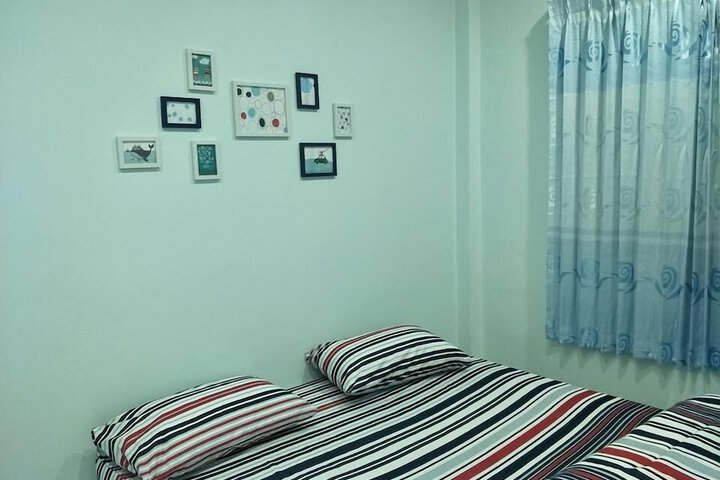 Room 1 of 11