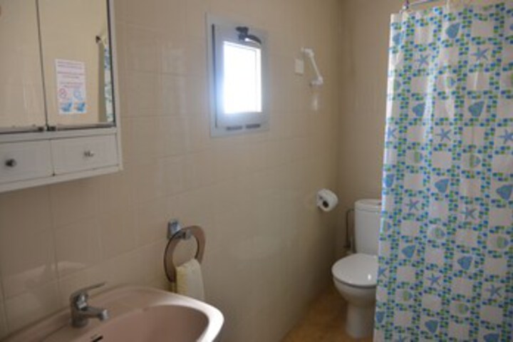 Room 2 of 13