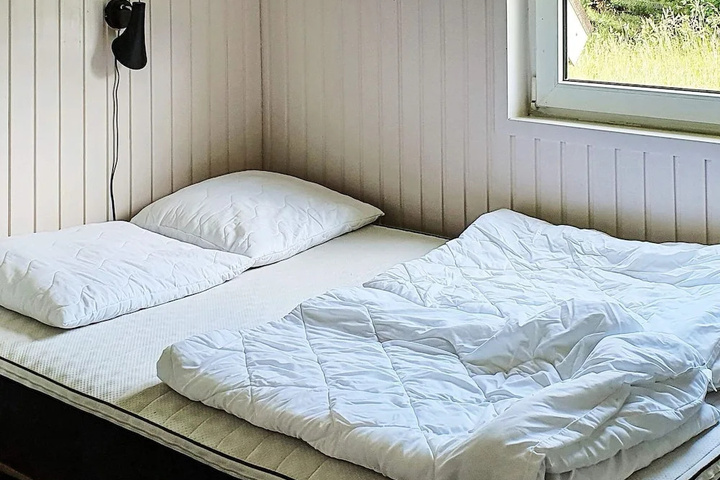 Room 3 of 18