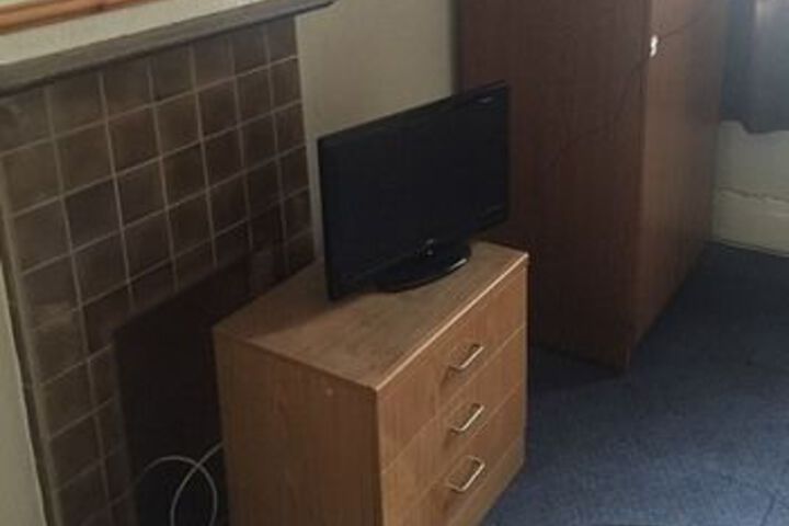 Room 23 of 31