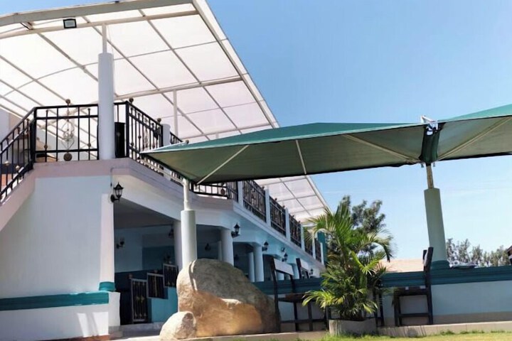 Hotel 78 of 80