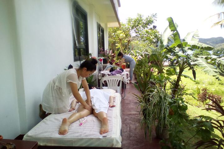 Spa 34 of 107