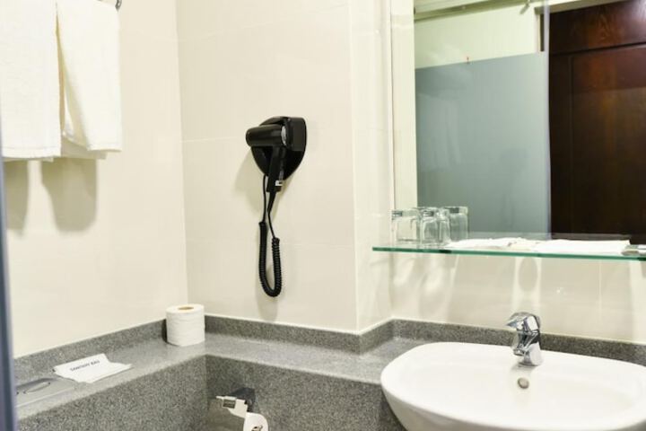 Bathroom Interior Photo