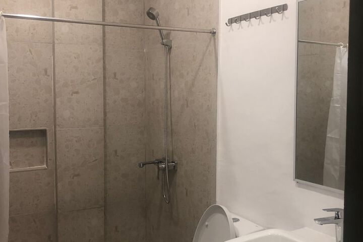 Room 36 of 66