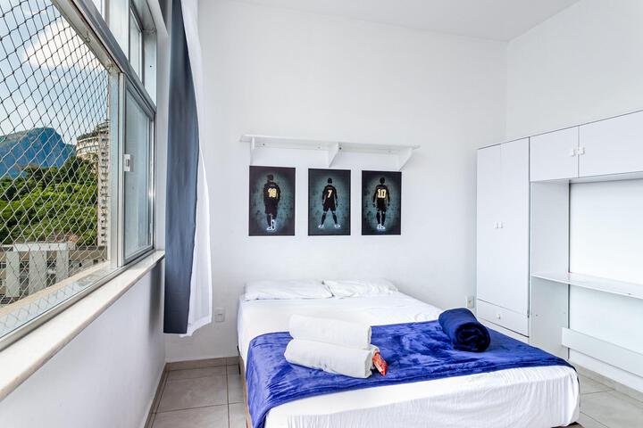 Room 18 of 49