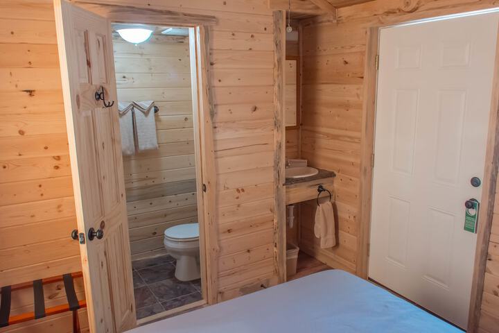 Room 42 of 96