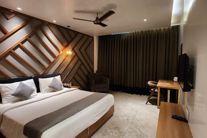 Room 16 of 68