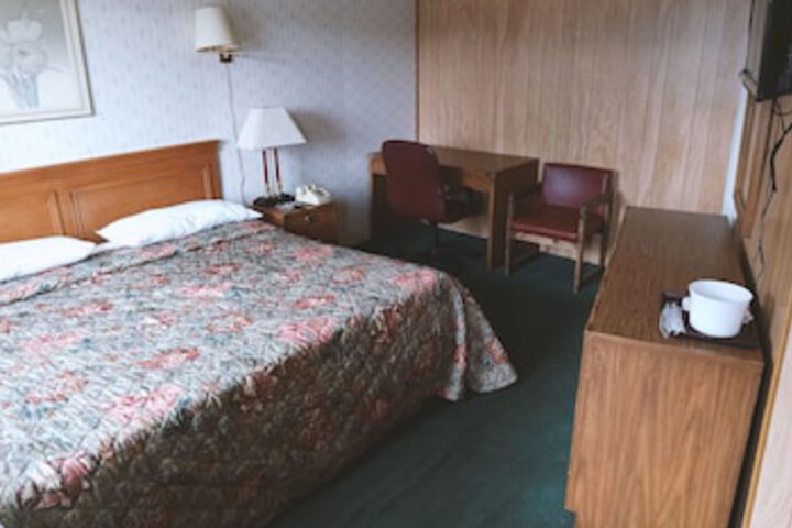 Room 13 of 51