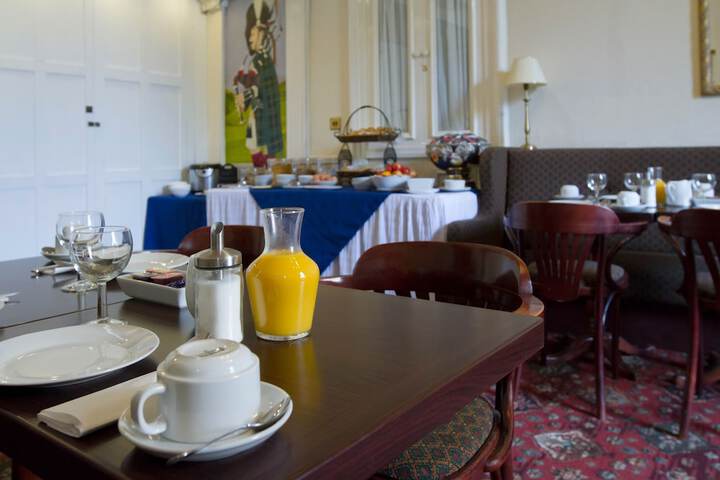 Breakfast/Coffee Service 51 of 84