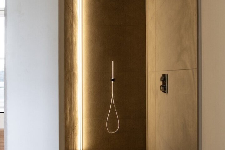 Room 26 of 46