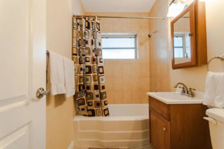 Room 50 of 524