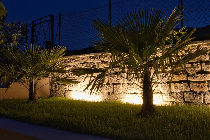 Hotel Exterior 49 of 62