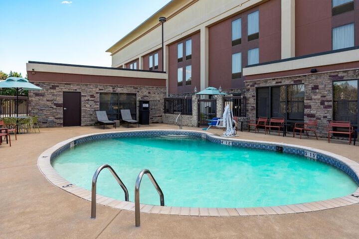 Pool 28 of 45