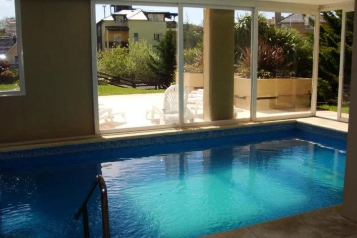 Pool 17 of 28