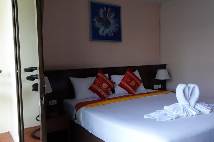 Room 36 of 78