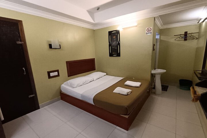 Room 21 of 41