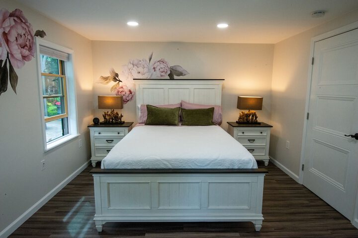 Room 3 of 49