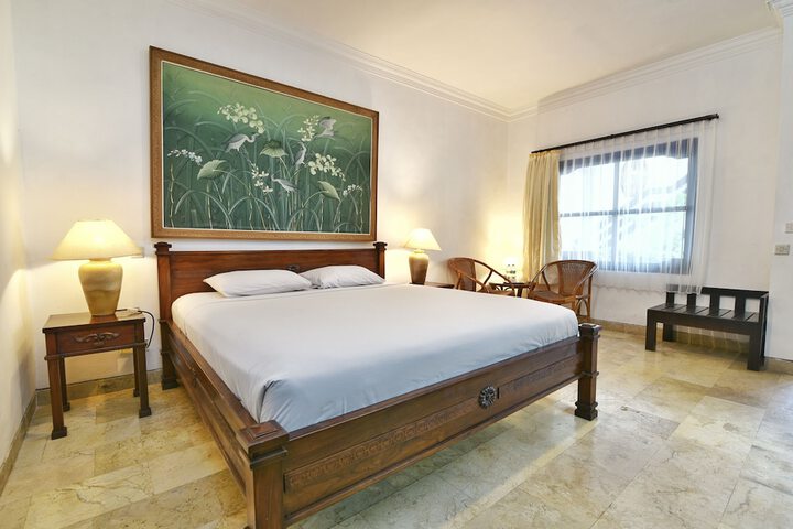 Room 7 of 26