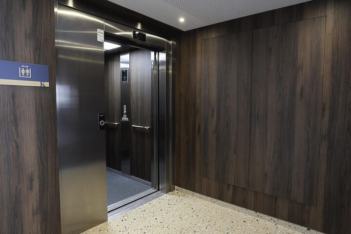 Guest Lobby