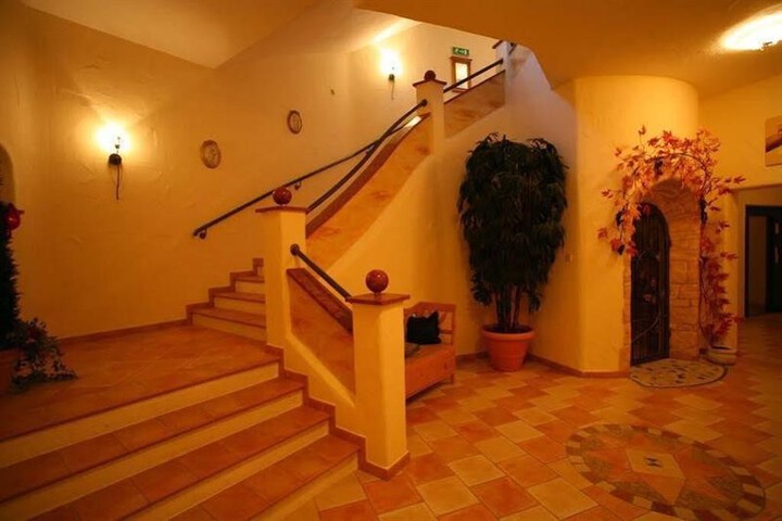 General 18 of 21