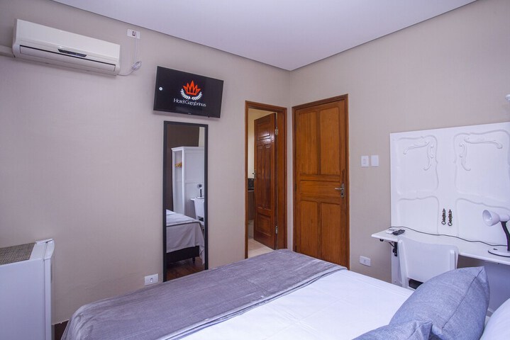 Room 35 of 126