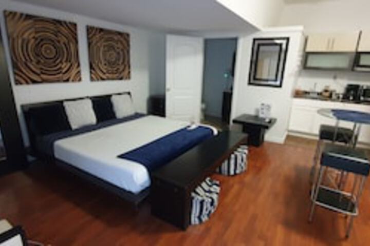Photo of Modern Cabin 1