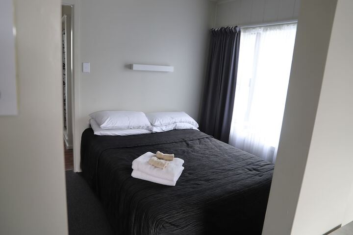 Room 5 of 57